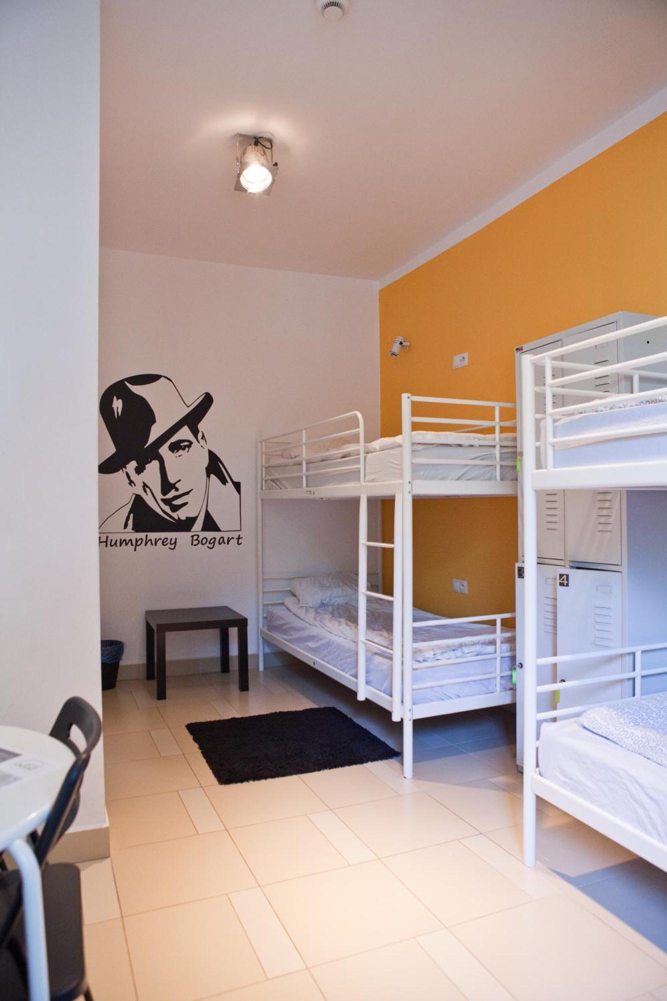 Pepe Hostel Warsaw Exterior photo